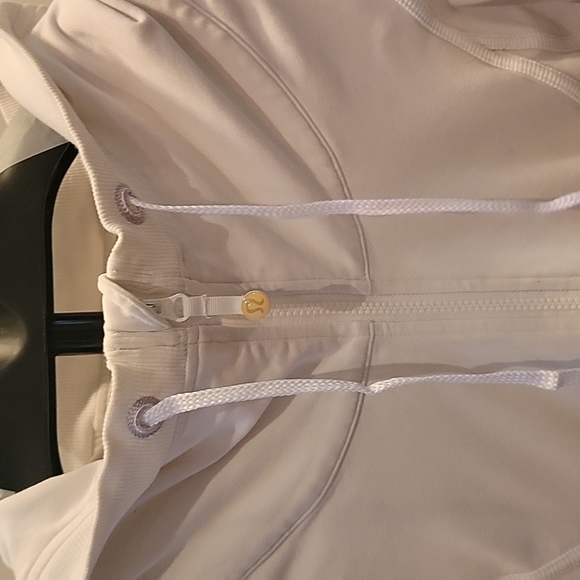 Lululemon Hoodie Womans - Picture 6 of 9